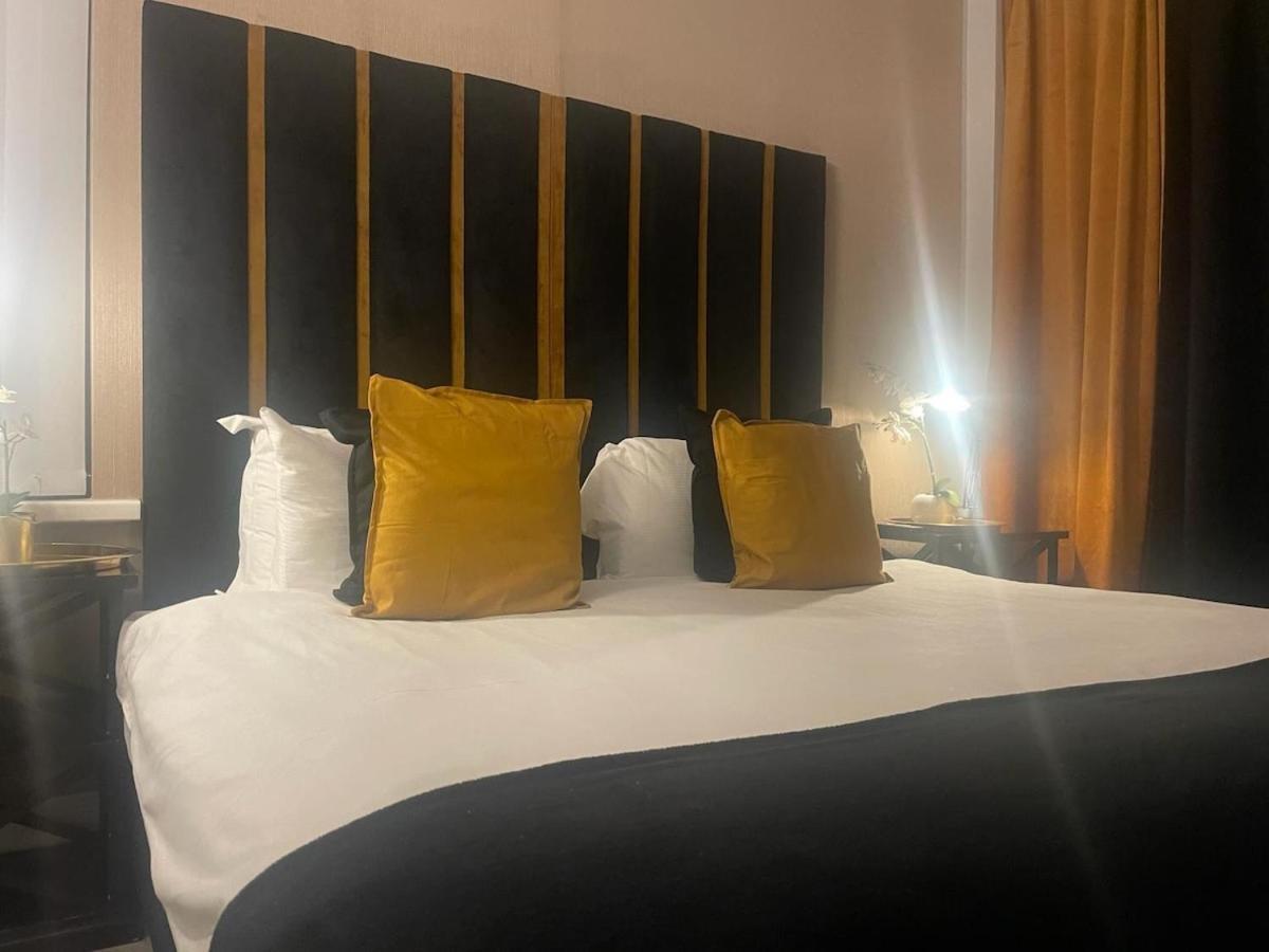 Apartment Lush Jacuzzi 2 Bedrooms With Balcony & Parking *